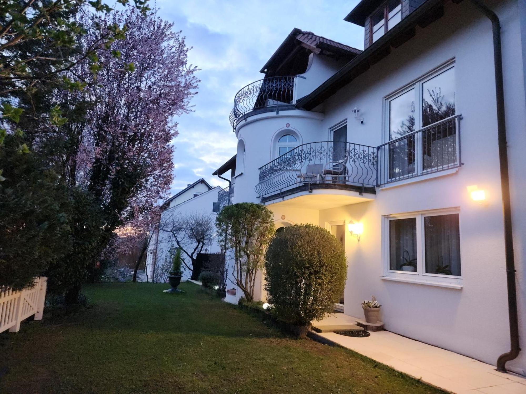 Gardenview Apartments & Suites Bei Bad Kissingen Nüdlingen Екстериор снимка