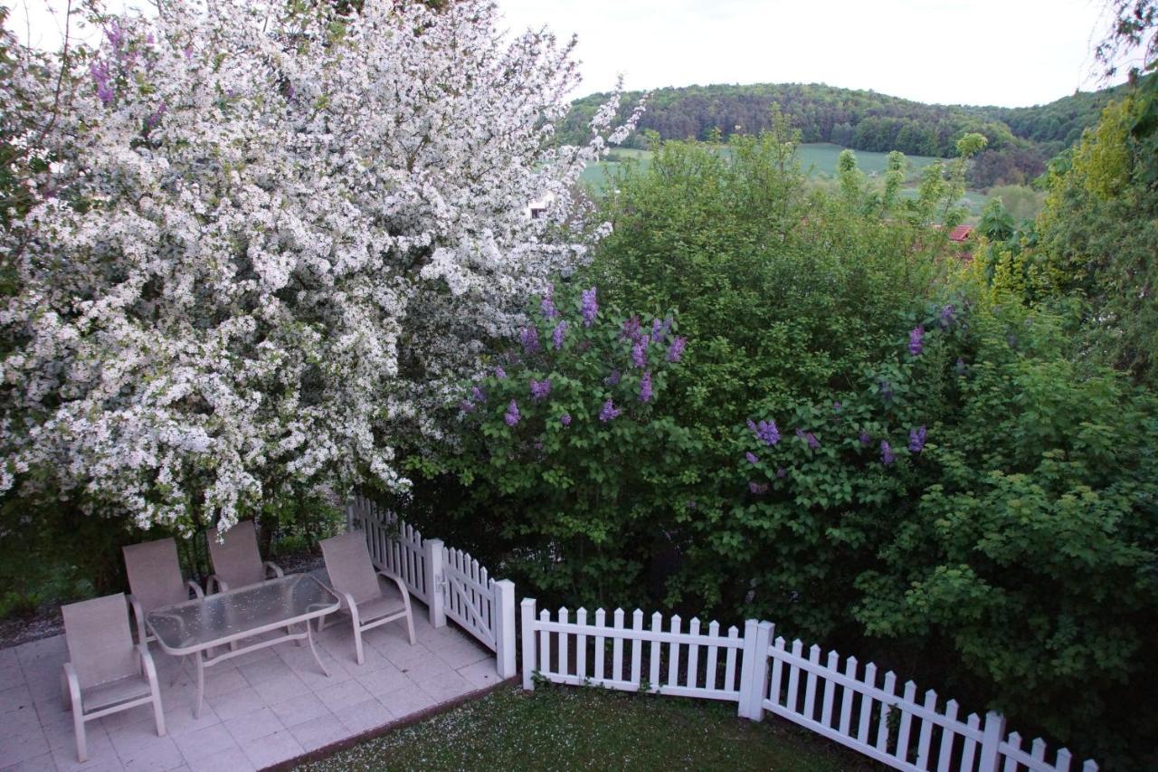 Gardenview Apartments & Suites Bei Bad Kissingen Nüdlingen Екстериор снимка